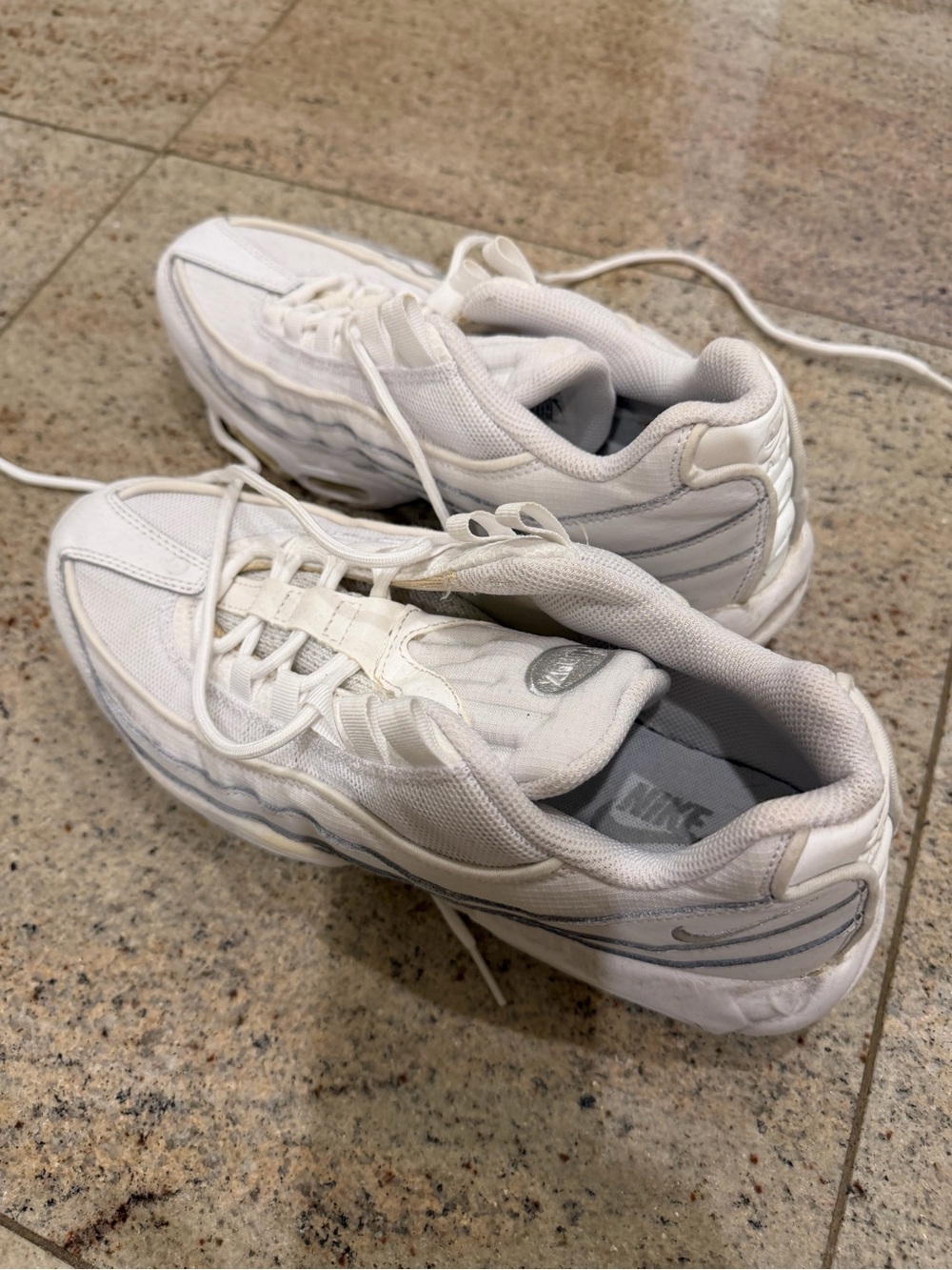 Nike White Low-Top Women's Sneakers